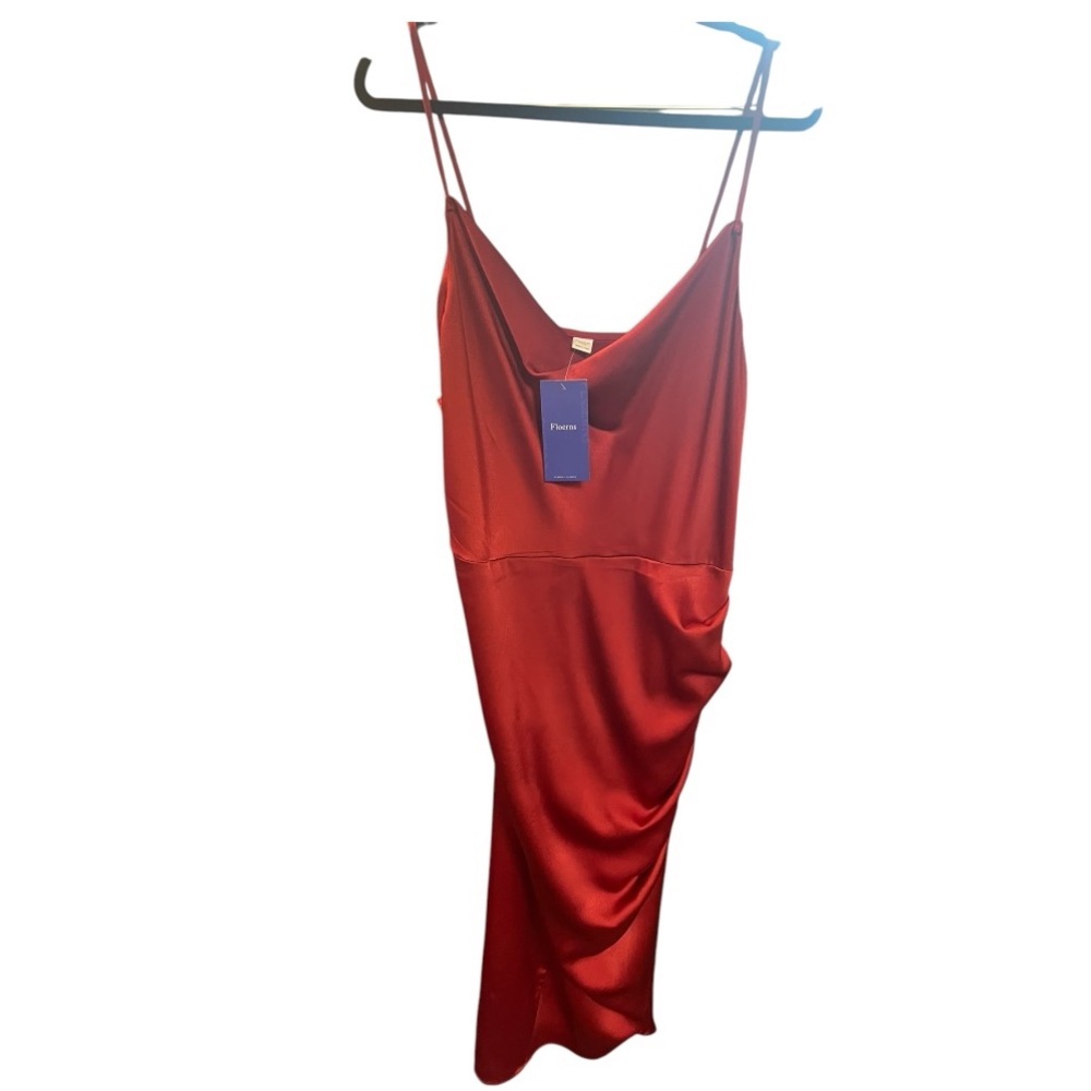 FLOERNS BRICK RED SATIN FEEL SPAGHETTI STRAP COWL NECK WRAP STYLE DRESS NWT - Picture 4 of 11